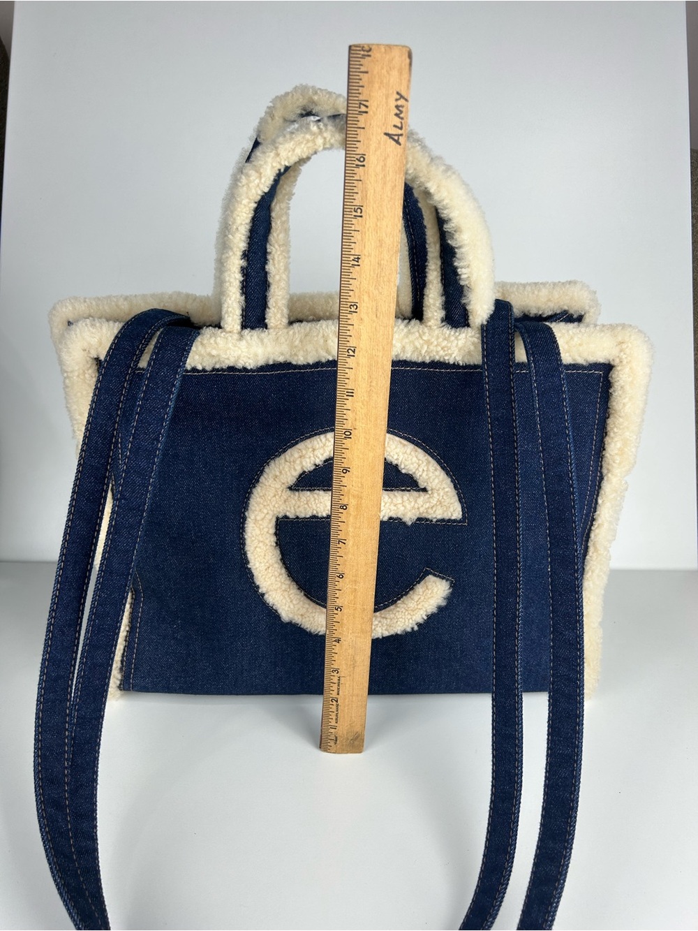 UGG X TELFAR MEDIUM SHOPPER TOTE CROSSBODY DENIM - Picture 14 of 16
